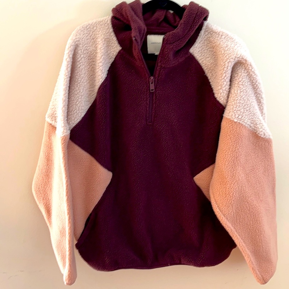 American Eagle women’s size L Sherpa jacket/hoodie